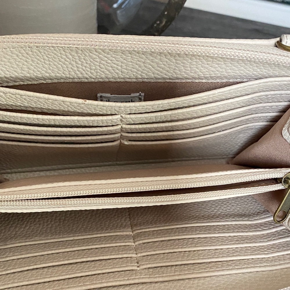 The Sak Light Beige Women's Wallet - Picture 5 of 8